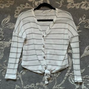 3/$20 🛍️ Striped waffle long sleeve